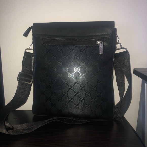 Black Gucci messenger bag - Picture 5 of 16